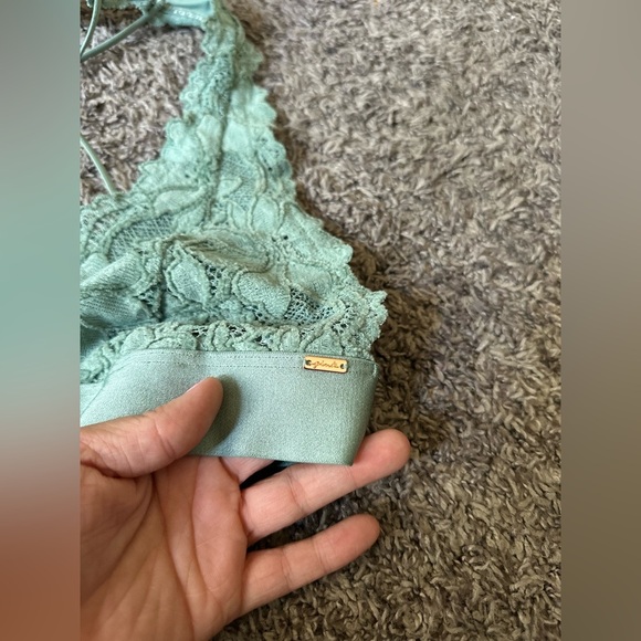 Victoria’s Secret PINK! Sage Green Lace Floral Halter Bralette Size Medium - Picture 4 of 9